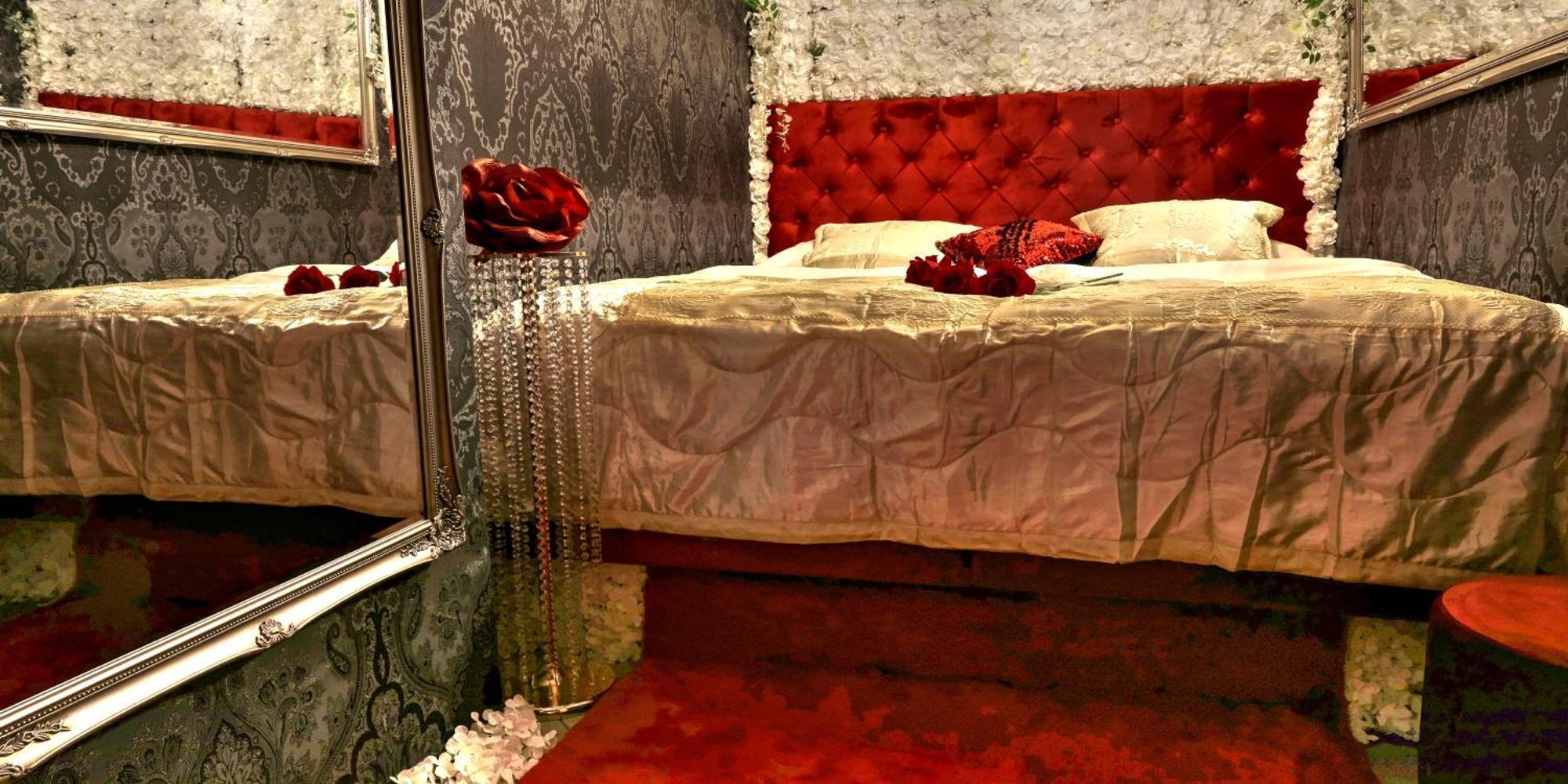 Ferrari Wellness Apartman Пардубице Экстерьер фото